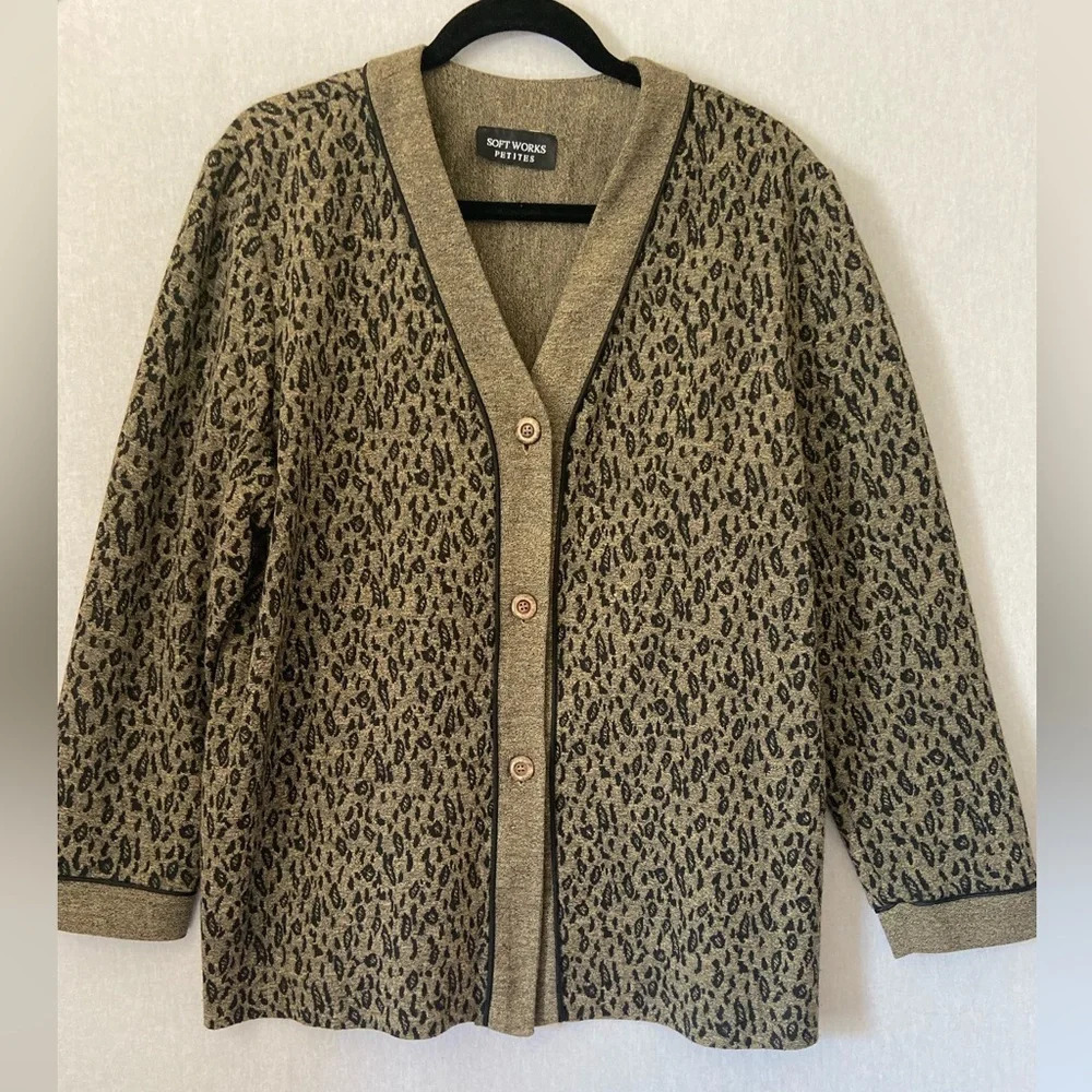 Soft Works Petite Cheetah Print Knit Cardigan Sweater Women's Size L